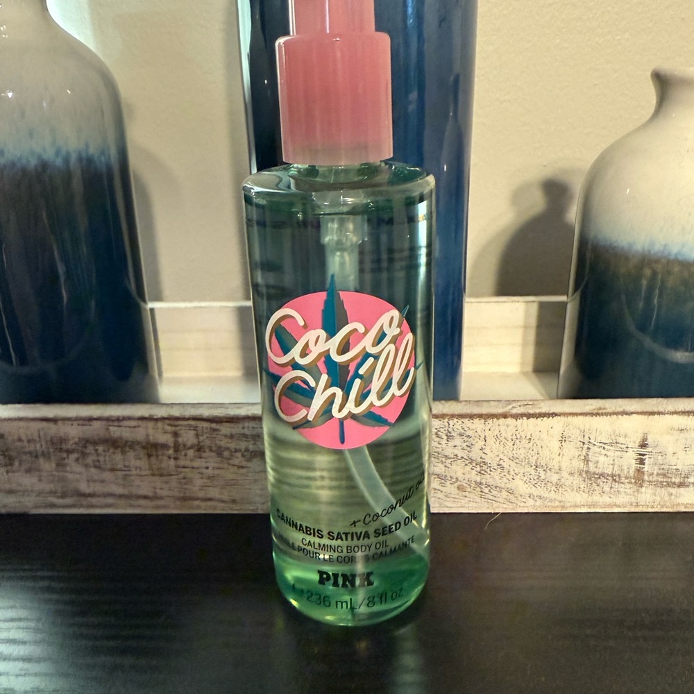 Victorias Secret Pink body oil
